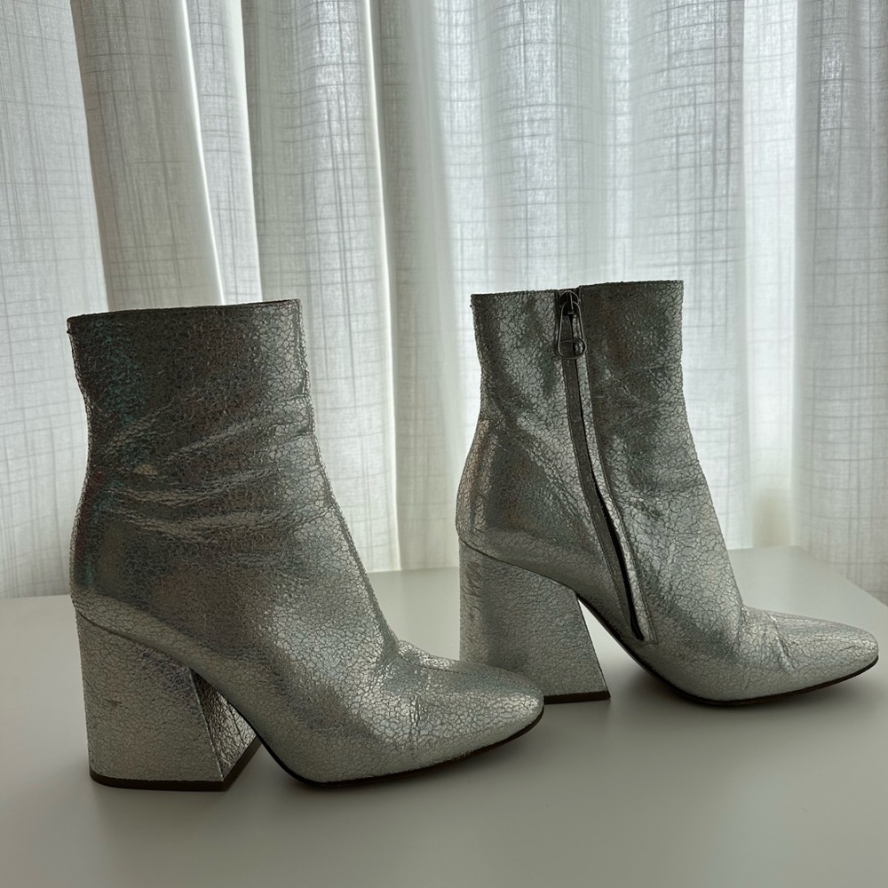 Madison Margiela Silver Mirror Chunkie Bootie (38)